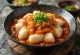 김치 떡볶이, 김치와 매운 소스를 곁들인 한국식 떡 요리